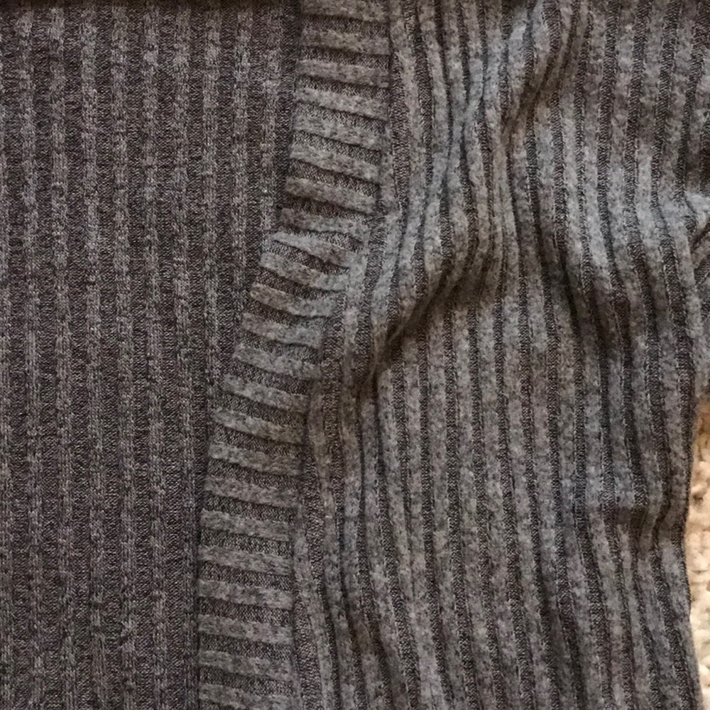 Cardigan - Picture 2 of 2